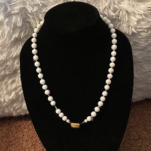 White necklace